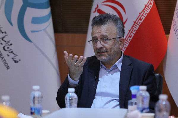 سرمربی تیم ملی نباید دنبال «بیزینس» باشد/ والیبال را درمان میکنم سرمربی تیم ملی نباید دنبال «بیزینس» باشد/ والیبال را درمان میکنم