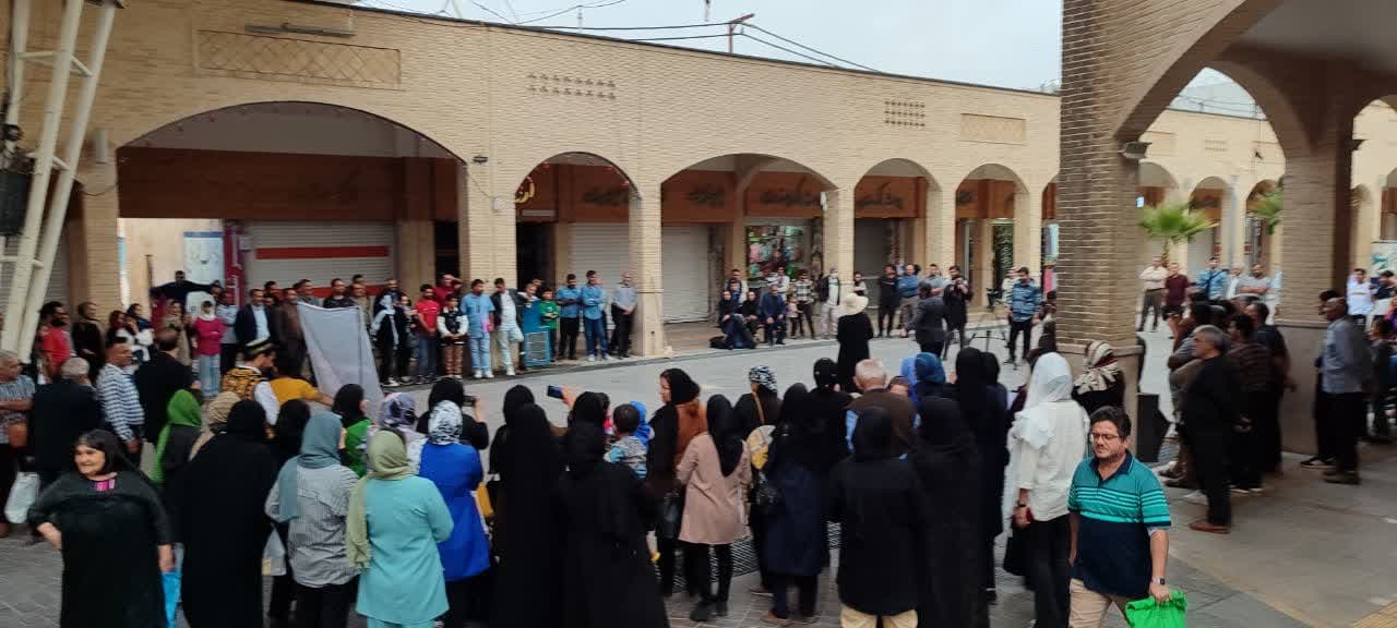 نخستین روز از ” سی و پنجمین جشنواره تئاتر استان های کشور” گچساران با ۵ اجرای صحنه ای و خیابانی”
