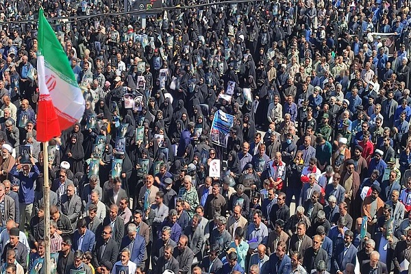 تجمع یاسوجی ها در سوگ خادم الرضا رئیس جمهور شهید