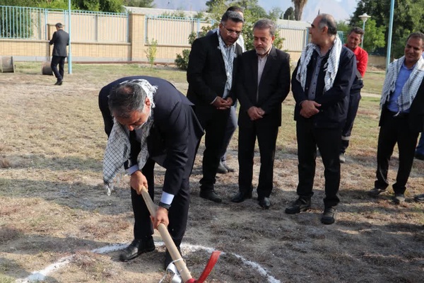 ۲ سالن کتابخانه در شرکت نفت گچساران کلنگزنی شد ۲ سالن کتابخانه در شرکت نفت گچساران کلنگزنی شد