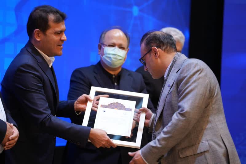 تجلیل از پیشگامان نوآوری در صنعت پتروشیمی/معرفی نوآوران برتر پتروفن ۱۴۰۳