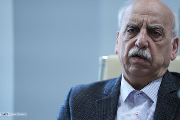 خانه‌هایی در انتظار اعتماد: مسکن قربانی ریسک سیاسی