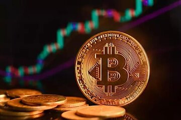 عقبنشینی بیتکوین از سقف تاریخی/ آیا روند صعودی تمام شده است؟ عقبنشینی بیتکوین از سقف تاریخی/ آیا روند صعودی تمام شده است؟
