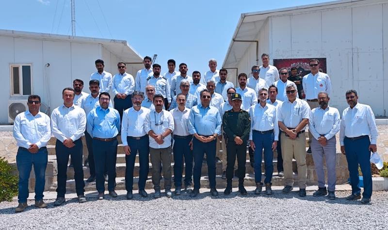 درسآموختههای طرحهای هلدینگ خلیجفارس به اشتراک گذاشته شود/ پیشبینی برای جلوگیری از رشد نامتوازن پروژهها یک ضرورت است/ تأمین مالی طرح صنایع پلیمر گچساران در اولویت است درسآموختههای طرحهای هلدینگ خلیجفارس به اشتراک گذاشته شود/ پیشبینی برای جلوگیری از رشد نامتوازن پروژهها یک ضرورت است/ تأمین مالی طرح صنایع پلیمر گچساران در اولویت است