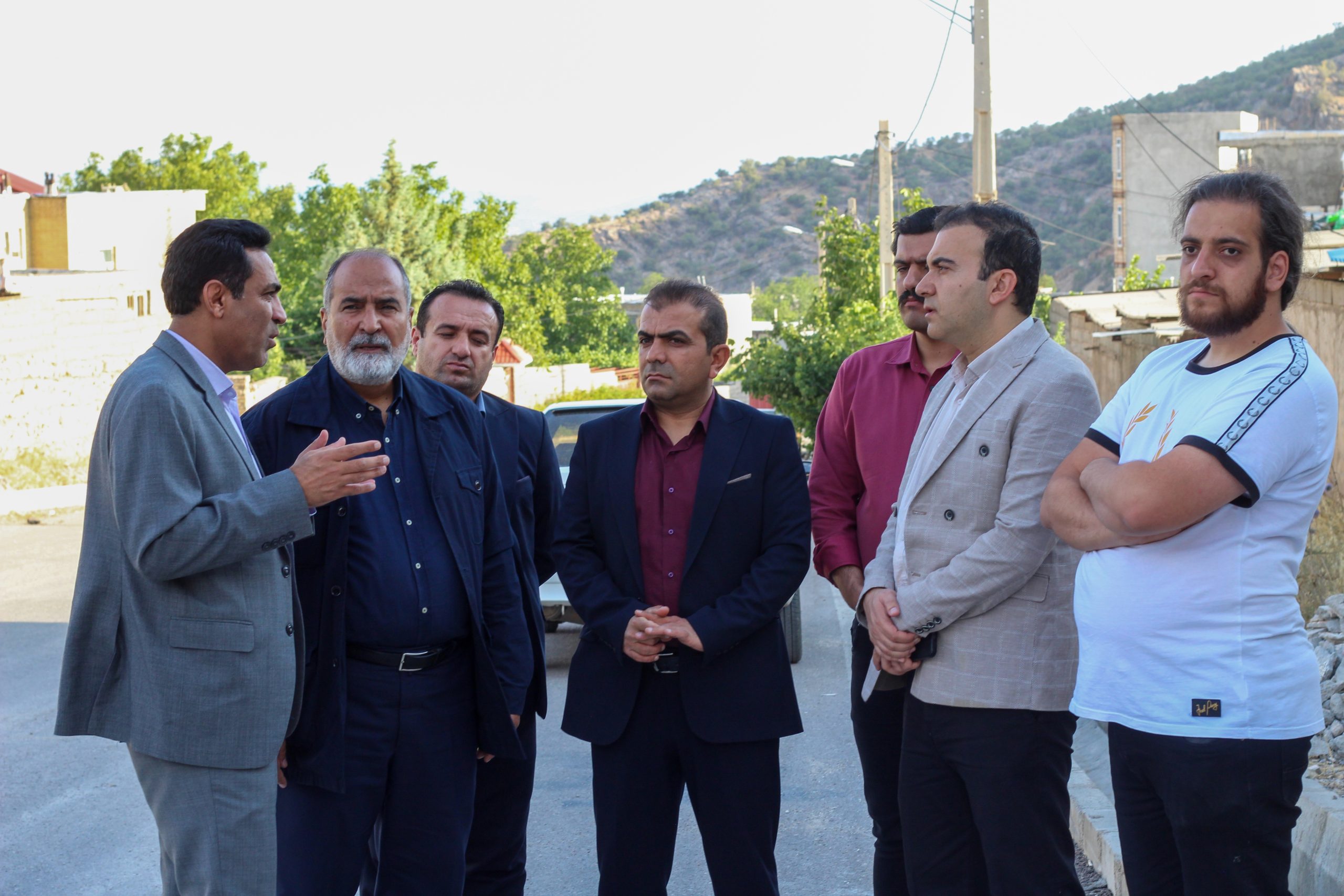 بازدید مدیرعامل موسسه «سینما شهر» از سینما سیمرغ سیسخت بازدید مدیرعامل موسسه «سینما شهر» از سینما سیمرغ سیسخت