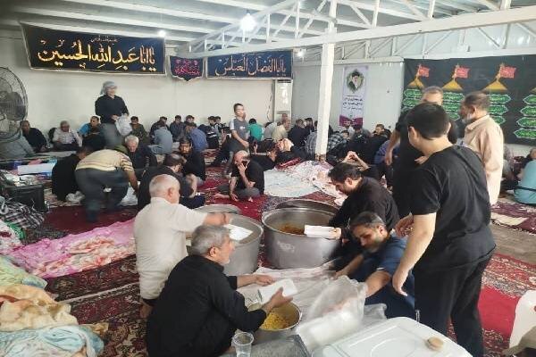 خدمت رسانی موکب شهدای مدافع حرم کهگیلویه و بویراحمد به ۱۰ هزار زائر خدمت رسانی موکب شهدای مدافع حرم کهگیلویه و بویراحمد به ۱۰ هزار زائر