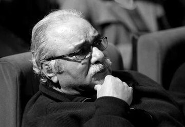 زینب سلیمانی در مراسم تشییع بازیگر معروف+تصاویر زینب سلیمانی در مراسم تشییع بازیگر معروف+تصاویر