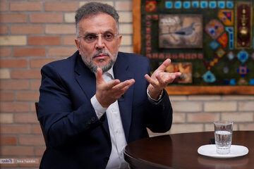 مأموریت ترامپ به یکی از نزدیکان خود برای صلح  با ایران/ نماینده ادوار مجلس: اگر جای پزشکیان یا عراقچی بودم، حتما در شرم الشیخ حضور می یافتم مأموریت ترامپ به یکی از نزدیکان خود برای صلح  با ایران/ نماینده ادوار مجلس: اگر جای پزشکیان یا عراقچی بودم، حتما در شرم الشیخ حضور می یافتم