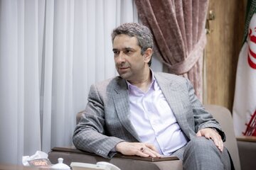 معاون ارتباطات و اطلاعرسانی دفتر رئیسجمهور: مردم تندروها را دوست ندارند/ پزشکیان سمت مردم ایستاده است معاون ارتباطات و اطلاعرسانی دفتر رئیسجمهور: مردم تندروها را دوست ندارند/ پزشکیان سمت مردم ایستاده است