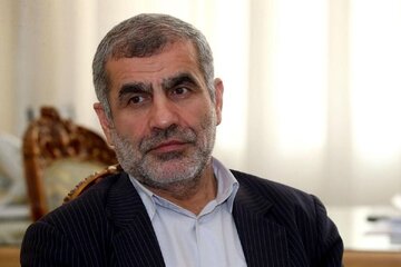 نیکزاد:  آمریکا کشوری دروغگوست/ دشمنان  تصور میکردند میتوانند با فشار بیرونی و عوامل داخلی، جمهوری اسلامی را ساقط کنند اما… نیکزاد:  آمریکا کشوری دروغگوست/ دشمنان  تصور میکردند میتوانند با فشار بیرونی و عوامل داخلی، جمهوری اسلامی را ساقط کنند اما…