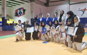 افتخارآفرینی دختران تکواندوکار کهگیلویه و بویراحمد در مسابقات قهرمانی کشور منطقه چهار