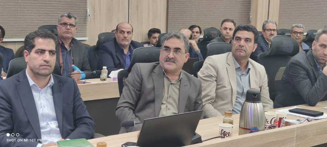 آغاز اجرای سراسری طرح تعویض اسناد دفترچهای با سند تکبرگ؛ توقف خدمات ثبتی به اسناد قدیمی در آینده نزدیک آغاز اجرای سراسری طرح تعویض اسناد دفترچهای با سند تکبرگ؛ توقف خدمات ثبتی به اسناد قدیمی در آینده نزدیک