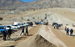 تعطیلی پروژه سد تنگ سرخ در پی اعتراض گسترده اهالی منطقه / مردم: ترک فعل مسئولین عامل رکود پروژه است