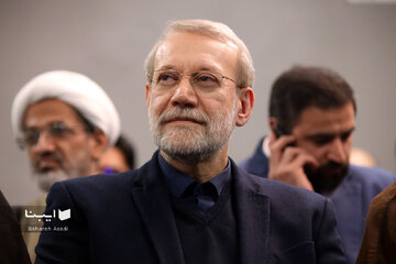 دیدار مهم علی لاریجانی با مقام لبنانی/ باقری کنی کنار لاریجانی نشسته بود + تصویر دیدار مهم علی لاریجانی با مقام لبنانی/ باقری کنی کنار لاریجانی نشسته بود + تصویر