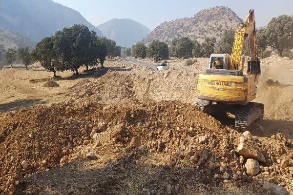 هر گونه فعالیت بدون مجوز در اراضی ملی ممنوع است هر گونه فعالیت بدون مجوز در اراضی ملی ممنوع است