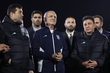 پزشکیان به اردوی تیم ملی فوتبال رفت پزشکیان به اردوی تیم ملی فوتبال رفت