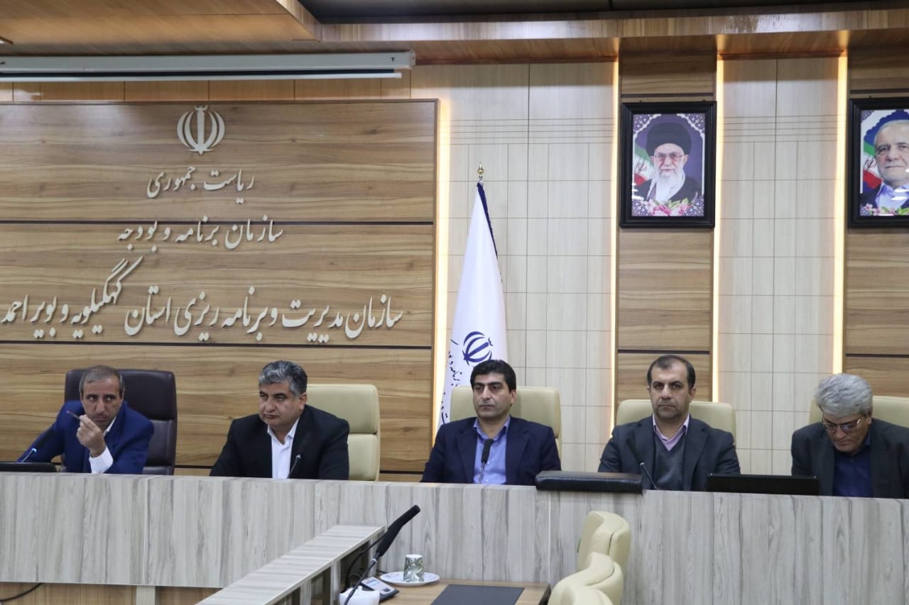 تأکید رئیس سازمان مدیریت و برنامهریزی استان در کمیسیون ماده ۲۳: توسعه با برنامهریزی دقیق آغاز میشود تأکید رئیس سازمان مدیریت و برنامهریزی استان در کمیسیون ماده ۲۳: توسعه با برنامهریزی دقیق آغاز میشود