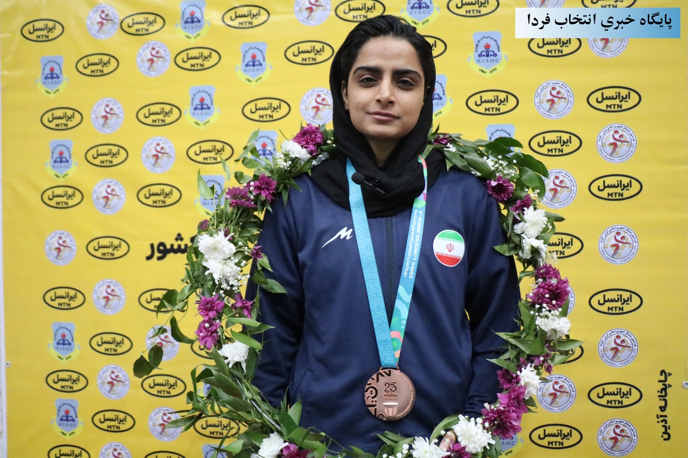 گزارش تصویری از استقبال از قهرمان افتخارآفرین بهار ایزدگشب گزارش تصویری از استقبال از قهرمان افتخارآفرین بهار ایزدگشب