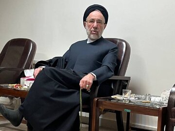 انتقاد سیدمحمد خاتمی از سخنان سلیمانی اردستانی درباره حضرت زهرا(س)/چرا این مباحث و ادبیات را در این شرایط به کار گرفت؟ انتقاد سیدمحمد خاتمی از سخنان سلیمانی اردستانی درباره حضرت زهرا(س)/چرا این مباحث و ادبیات را در این شرایط به کار گرفت؟