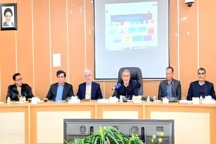 قومگرایی آفت انتخابات در کهگیلویه وبویراحمد؛ بی طرفی وظیفه مجریان است قومگرایی آفت انتخابات در کهگیلویه وبویراحمد؛ بی طرفی وظیفه مجریان است