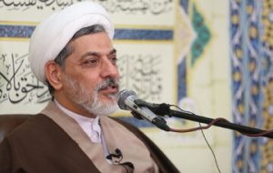 وقتی به دختران می‌گوییم حجاب خود را رعایت کنید برخی می گویند اگر زرنگ هستید جلوی گرانی ها را بگیرید/ صحبت های حجت الاسلام رفیعی در برنامه «سمت خدا»