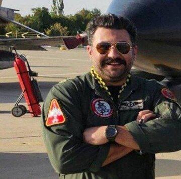 این خلبان ارتش شهید شد + عکس این خلبان ارتش شهید شد + عکس