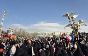 حضور پرشور مردم یاسوج در راهپیمایی ۲۲ بهمن