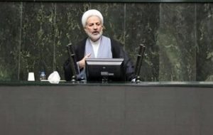 عضو کمیسیون فرهنگی: در این شرایط پرداختن به لوایح مرتبط با مجوز موتورسواری بانوان ضرورت ندارد/ مردم ما حامی نظام و ولایت مطلقه فقیه هستند
