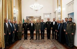 فرمانده کل ارتش: در آمادگی کامل هستیم/ اگر اشتباهی کنند، حتما پاسخی خواهند گرفت که تا به امروز نه دیده اند و نه تجربه کرده اند