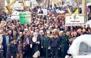 نقاشی ترامپ و ماکت موشک ایرانی برای اسرائیل در تصاویر راهپیمایی ۲۲ بهمن + عکس