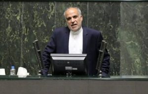 هشدار نماینده دشتی و تنگستان به ایالات متحده؛ دست از عربده کشی در منطقه بردارید/ به ترامپ دیوانه اعلام می‌کنم روح شهید مهدوی در خلیج فارس منتظر شماست